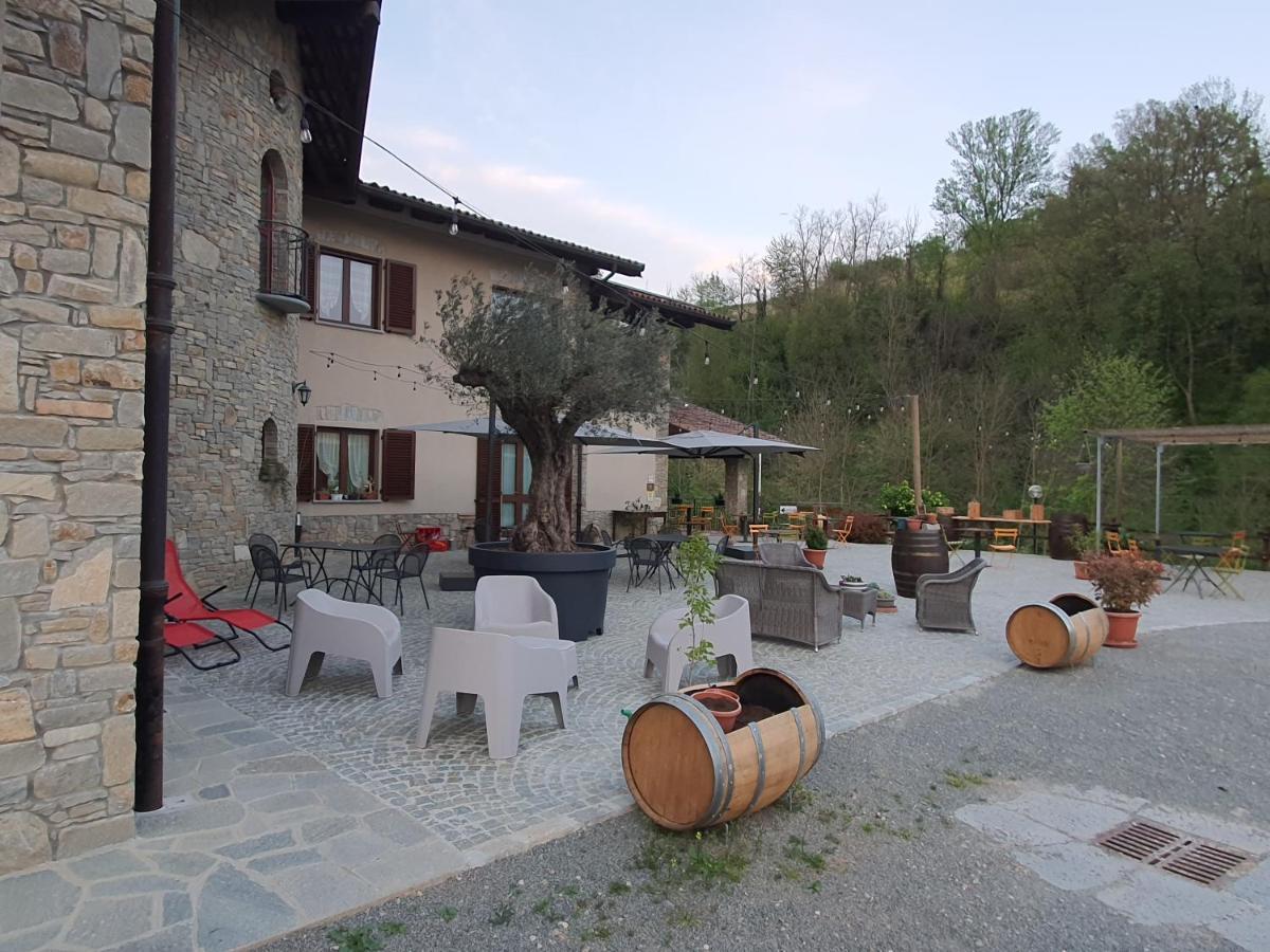 Eno-Agriturismo Cascina L'Arché Santo Stefano Belbo Exterior foto