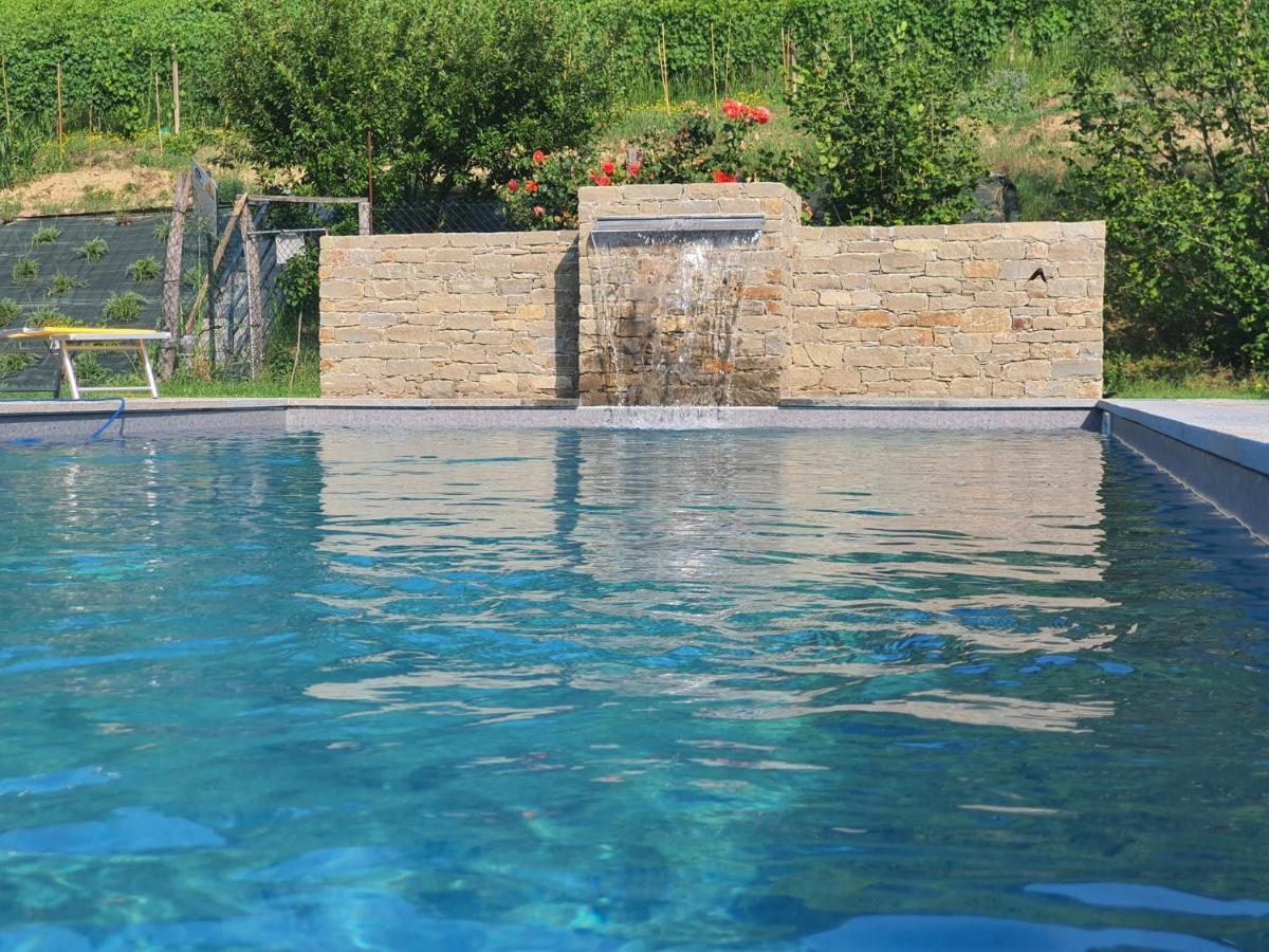 Eno-Agriturismo Cascina L'Arché Santo Stefano Belbo Exterior foto